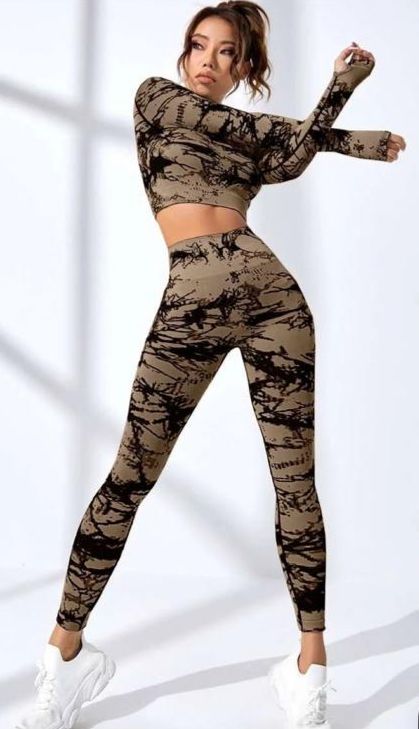 Women’s Brown Abstract Print Gym Set